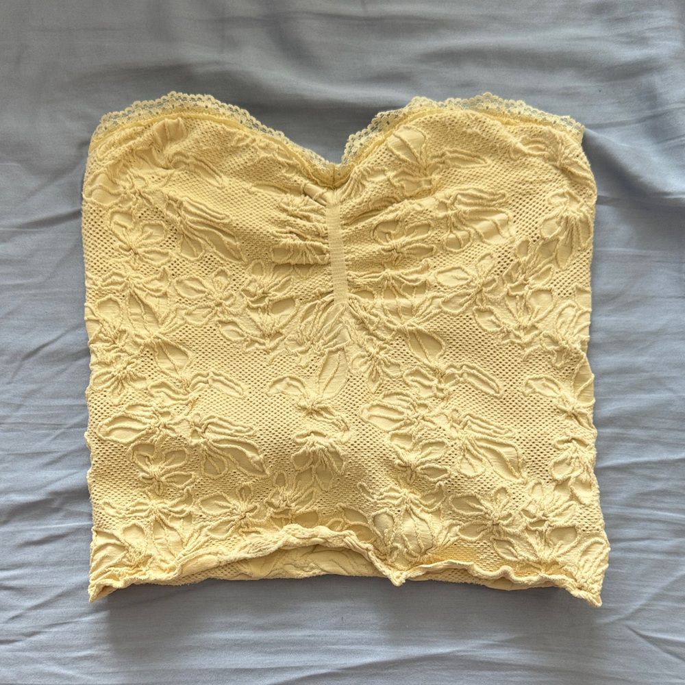 Tilly’s Full Tilt Yellow Lace Tube Top